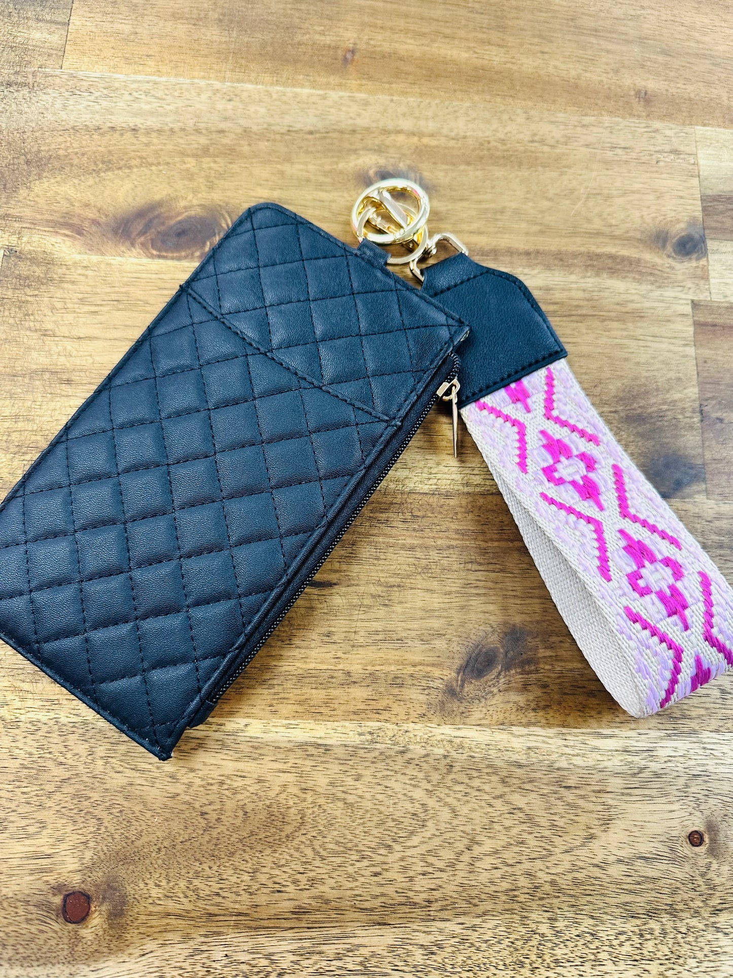 Quilted Large Credit Card Wallet with Pattern Wristlet - Boho Pink/Cream