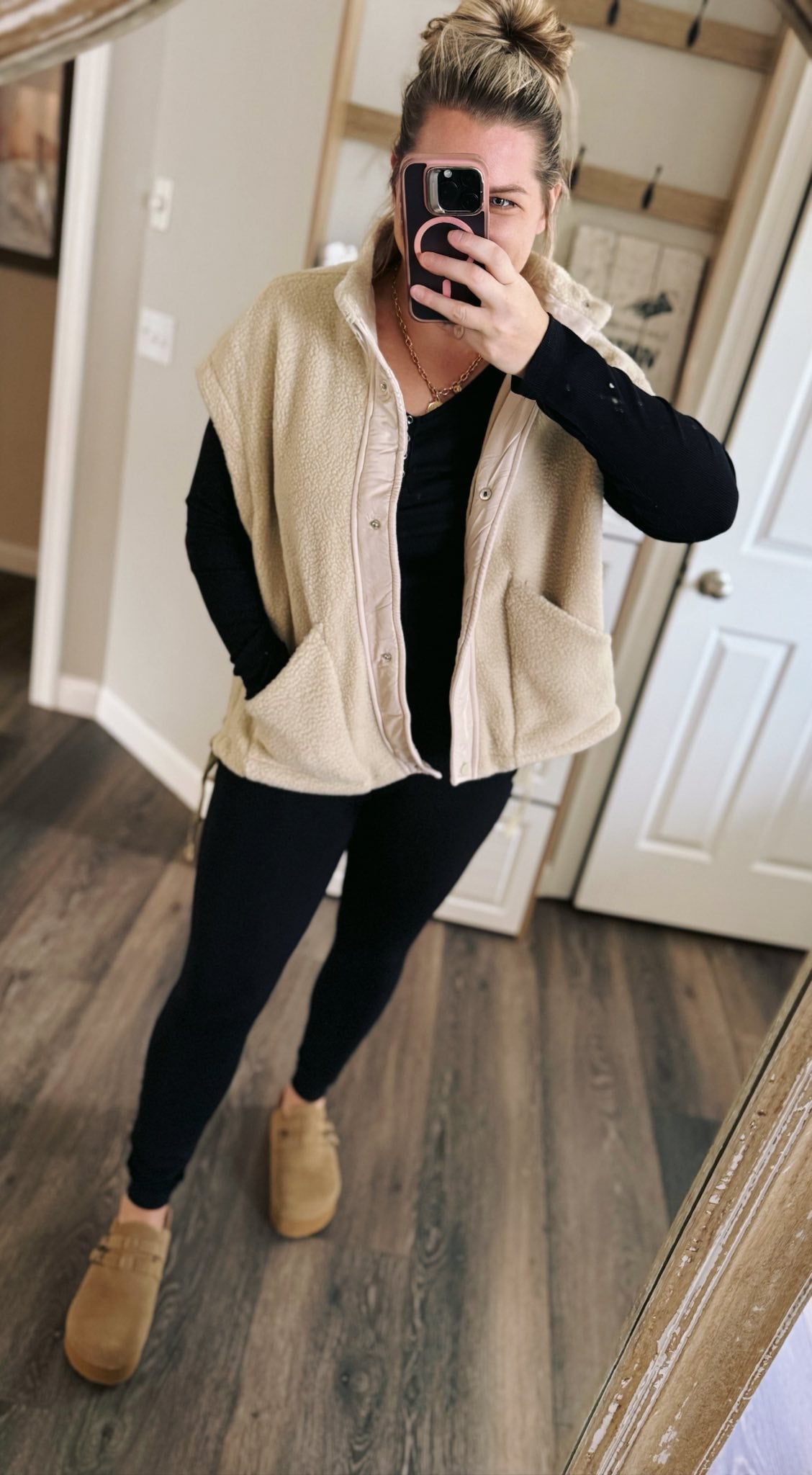Wrenlee Fleece Vest *PRE-ORDER*