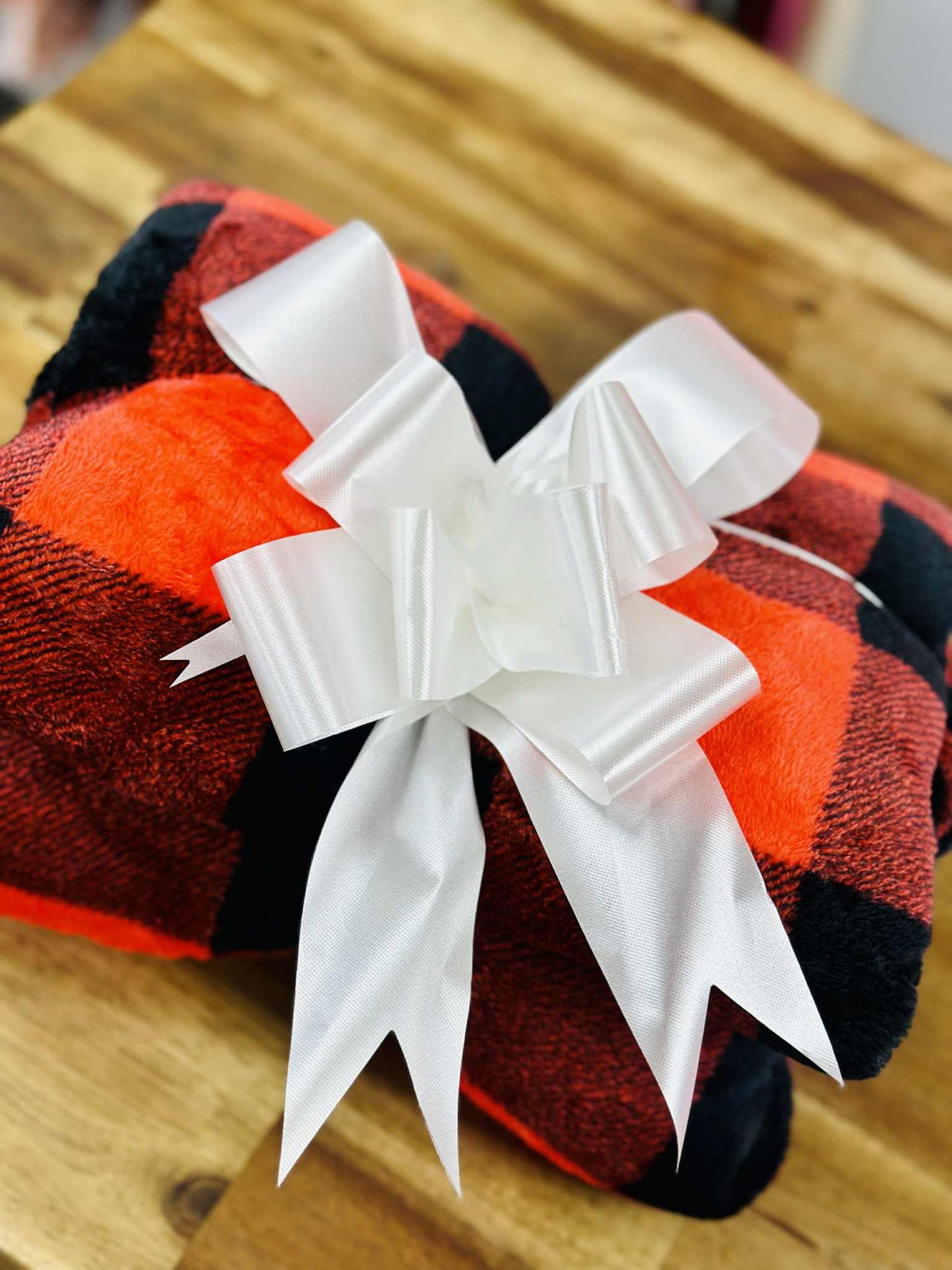 Cozy Cabin Buffalo Plaid Gift Blanket