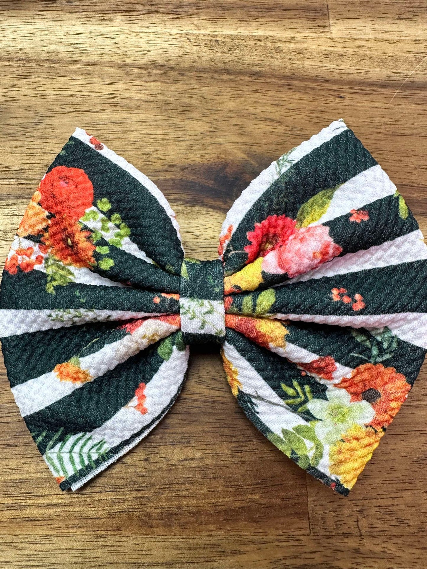 Alligator Clip Bows (multiple designs)