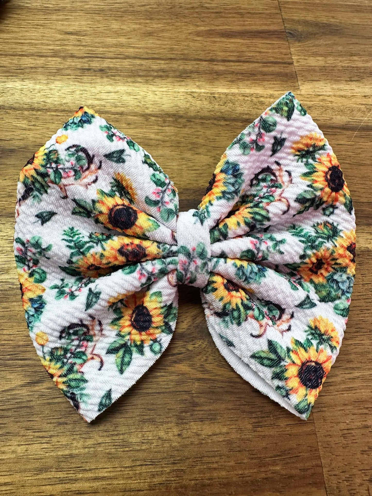 Alligator Clip Bows (multiple designs)