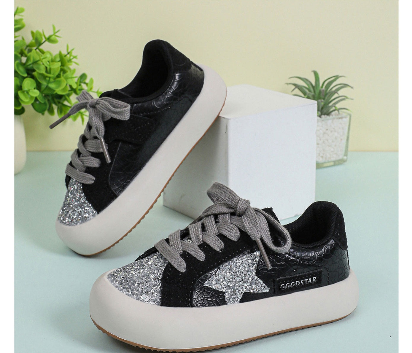 Glitter Toe Star Shoe *PRE-ORDER*