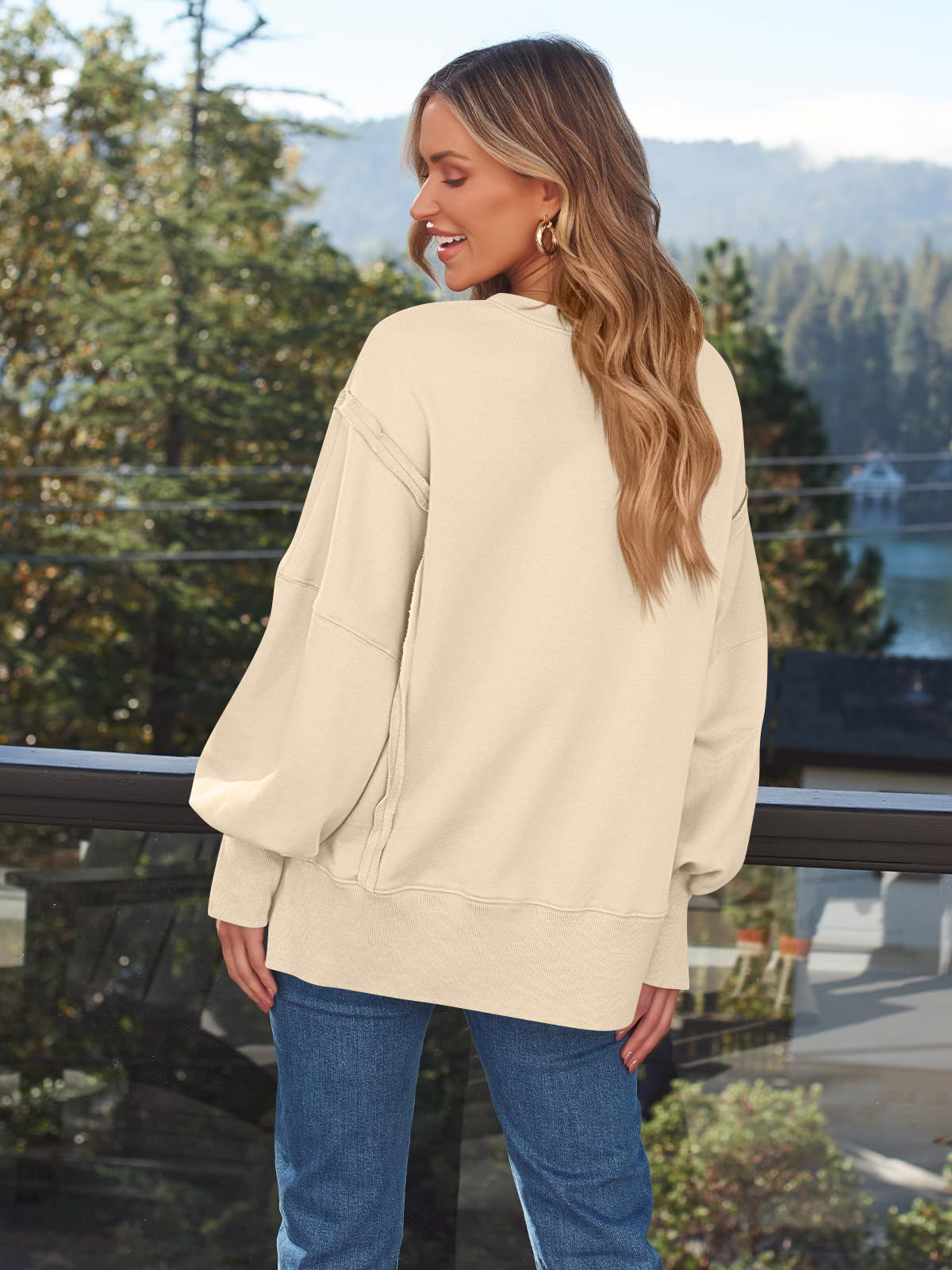 Kinsley sweater *PRE-ORDER*