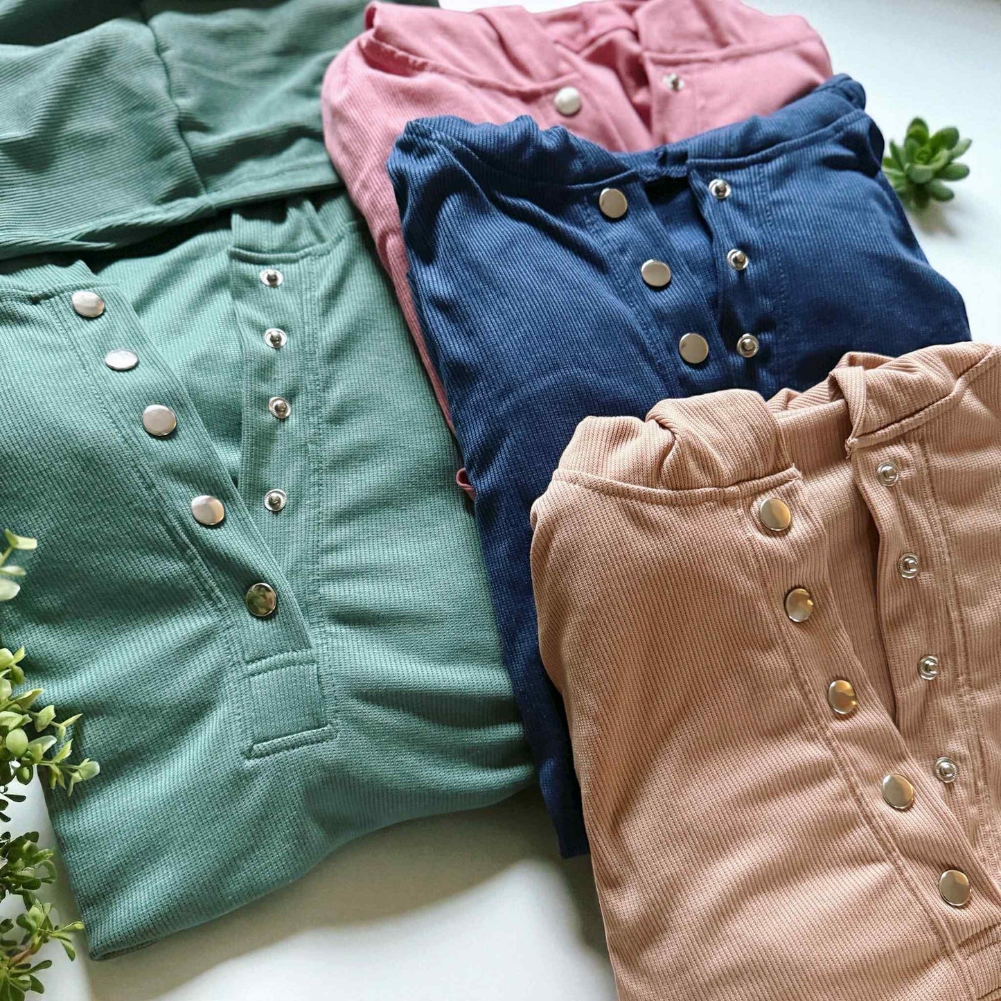 Eris side Split Henley *PRE-ORDER*