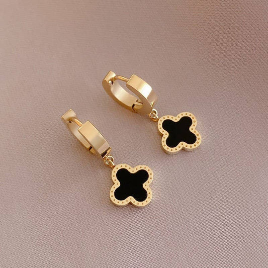 Clover Huggie Hoop Earrings- Black