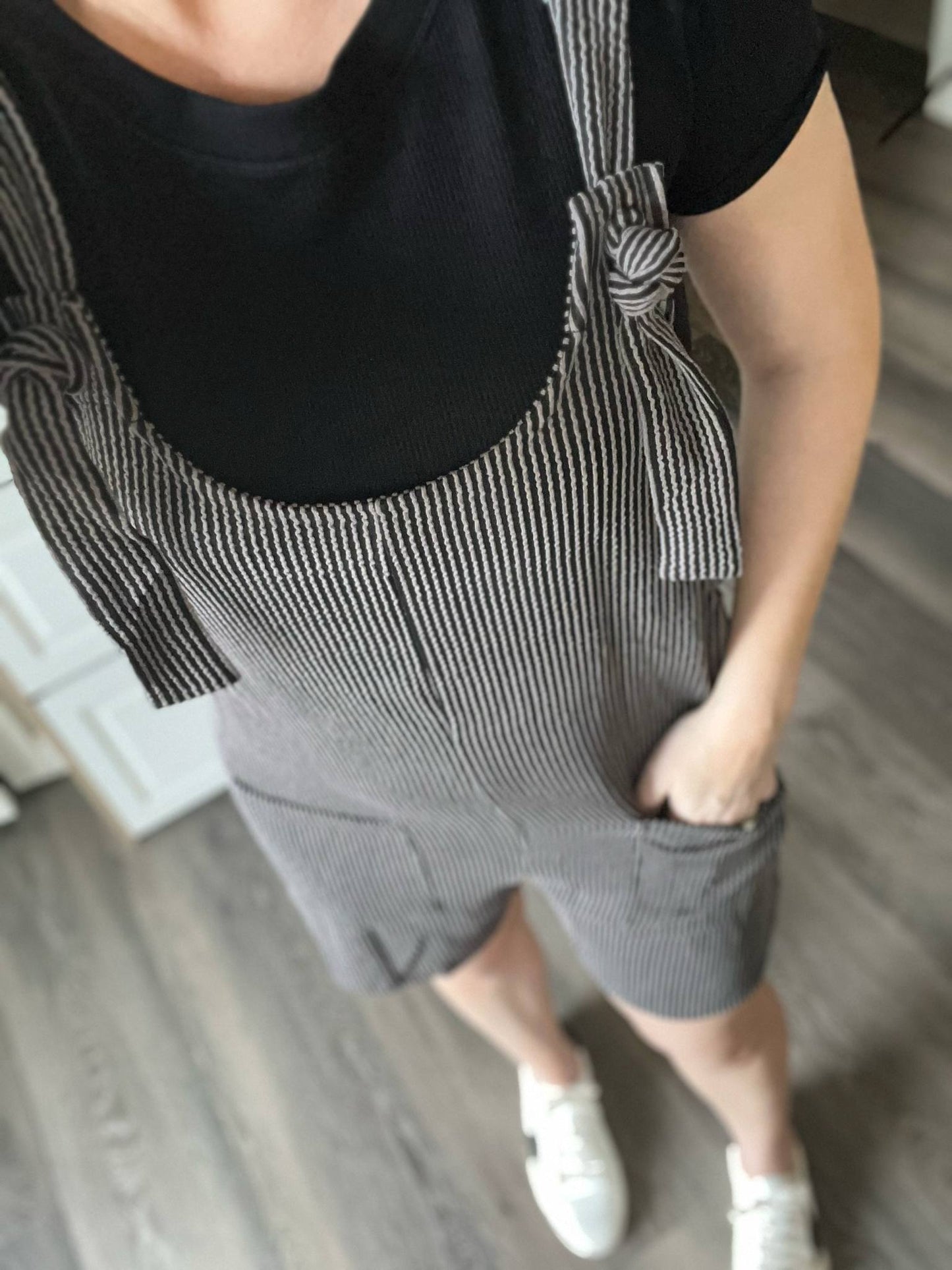 The Kaila Adjustable Tie Straps Romper *PRE-ORDER*