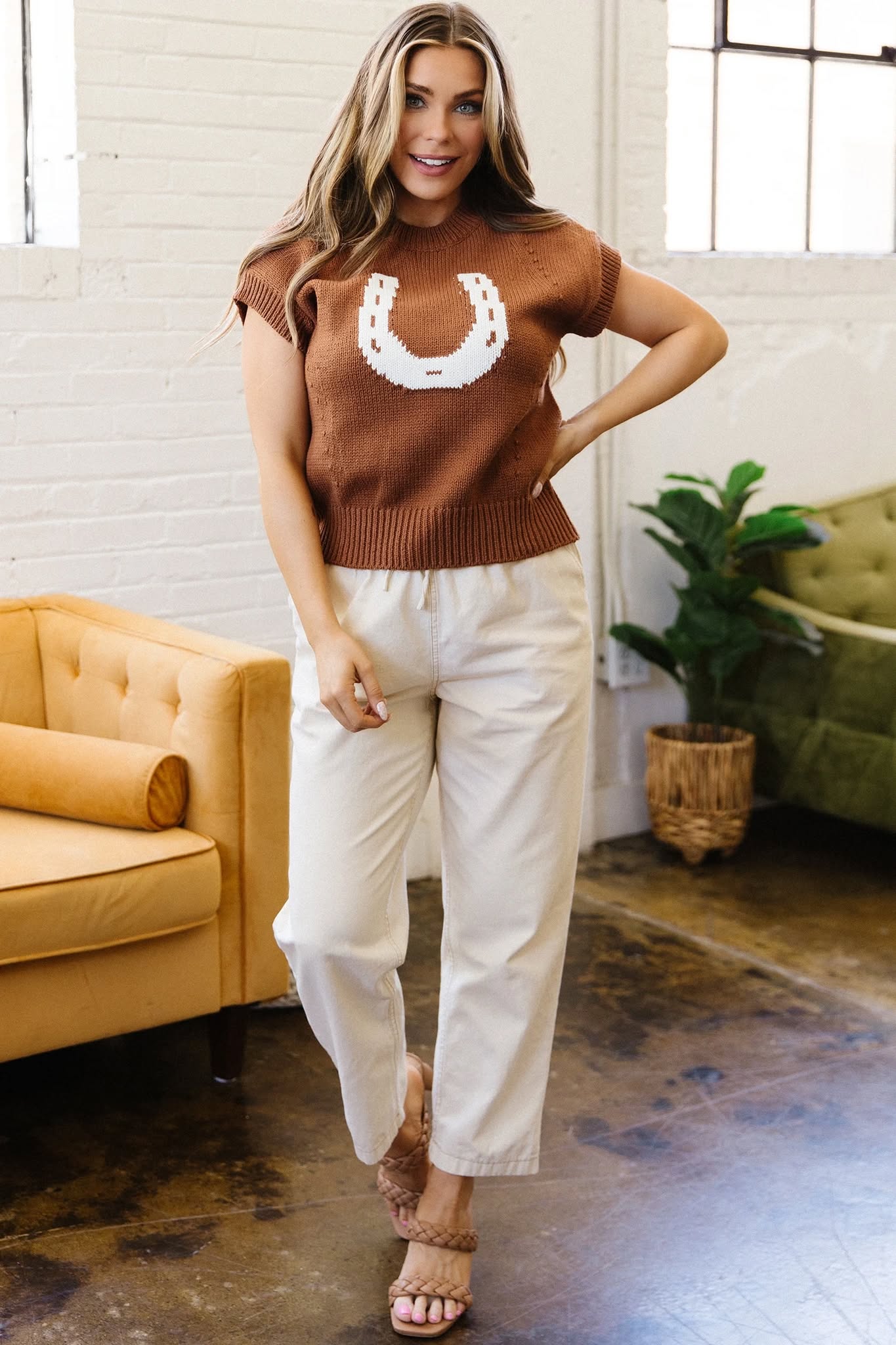 Lucky Horseshoe Sweater *PRE-ORDER*