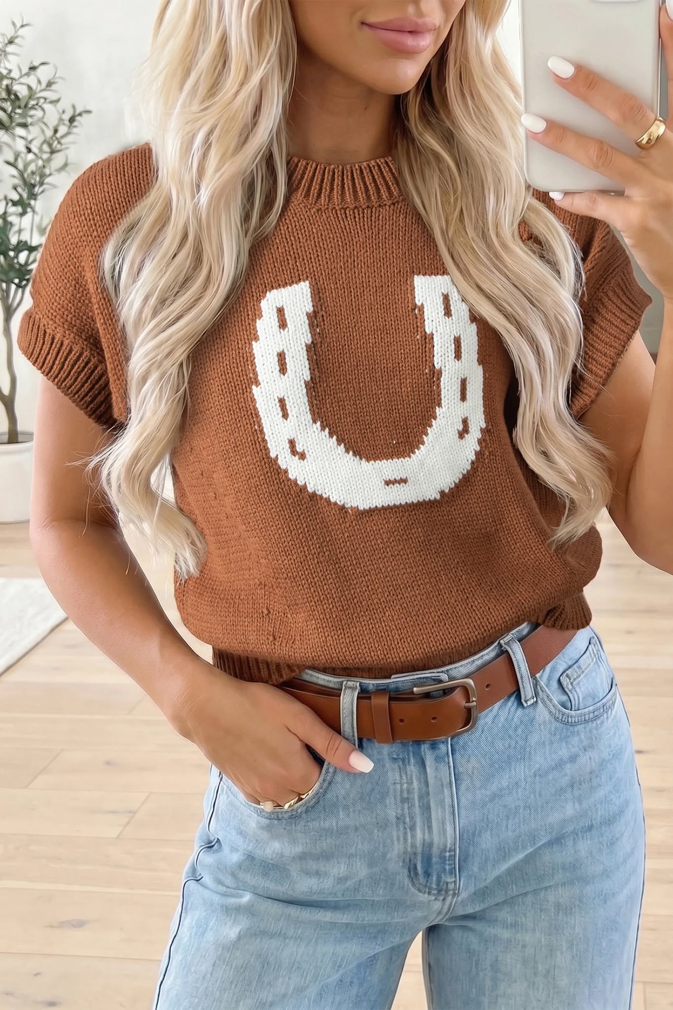 Lucky Horseshoe Sweater *PRE-ORDER*