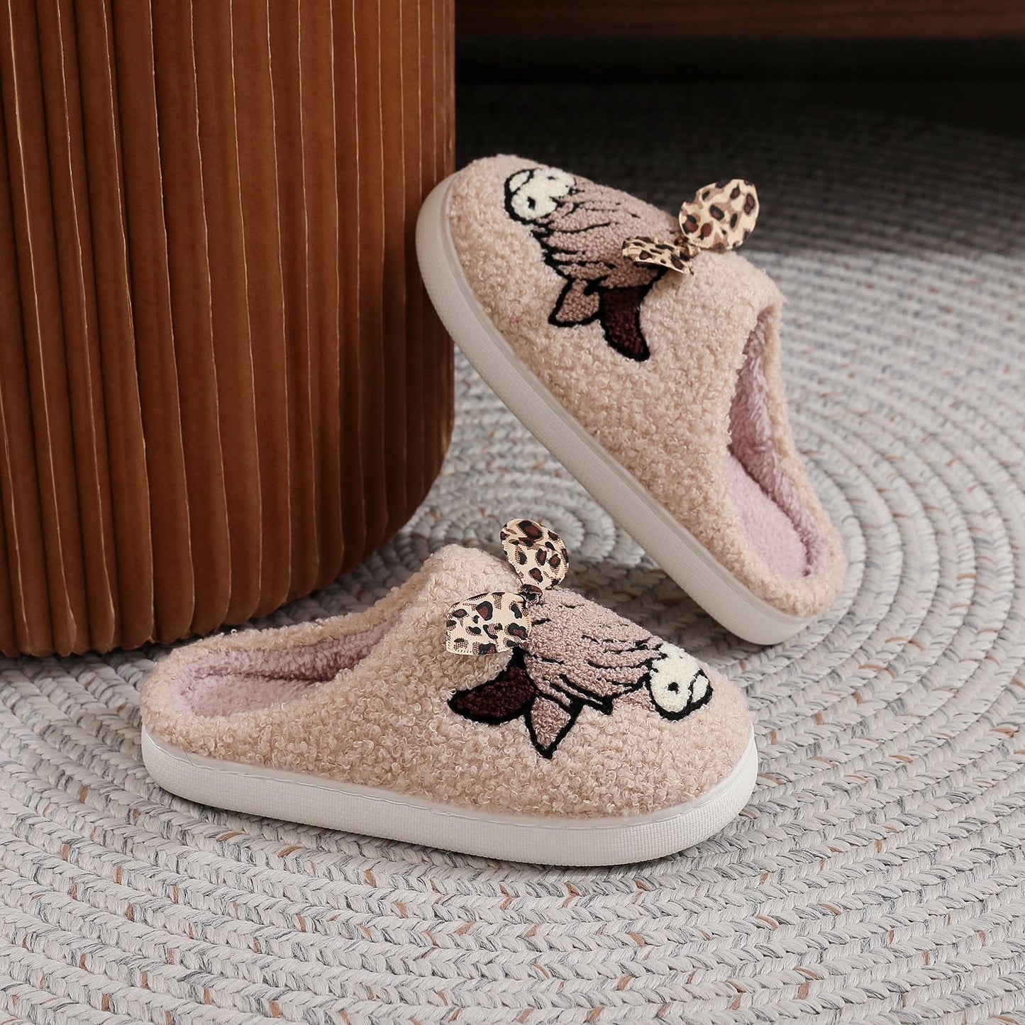 Highland cow with leopard bow slippers *PRE-ORDER*