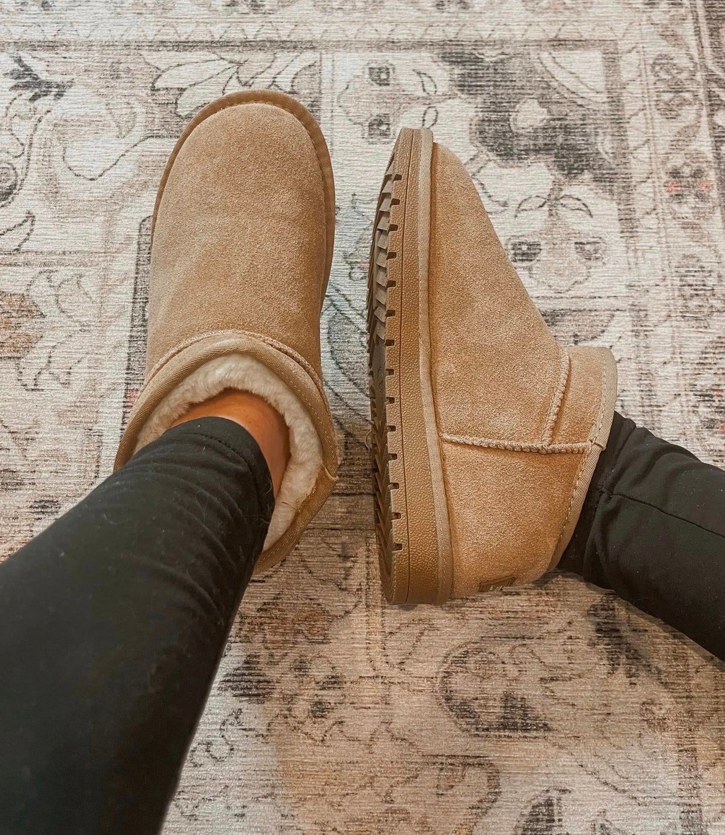 Faux Fur Lined Shortie Boots *PRE-ORDER*