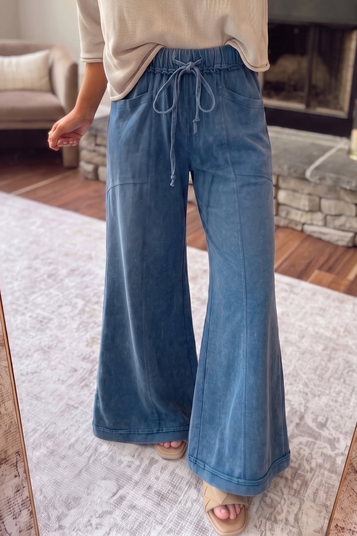 The Lainey Wide Leg Pants *PRE-ORDER*