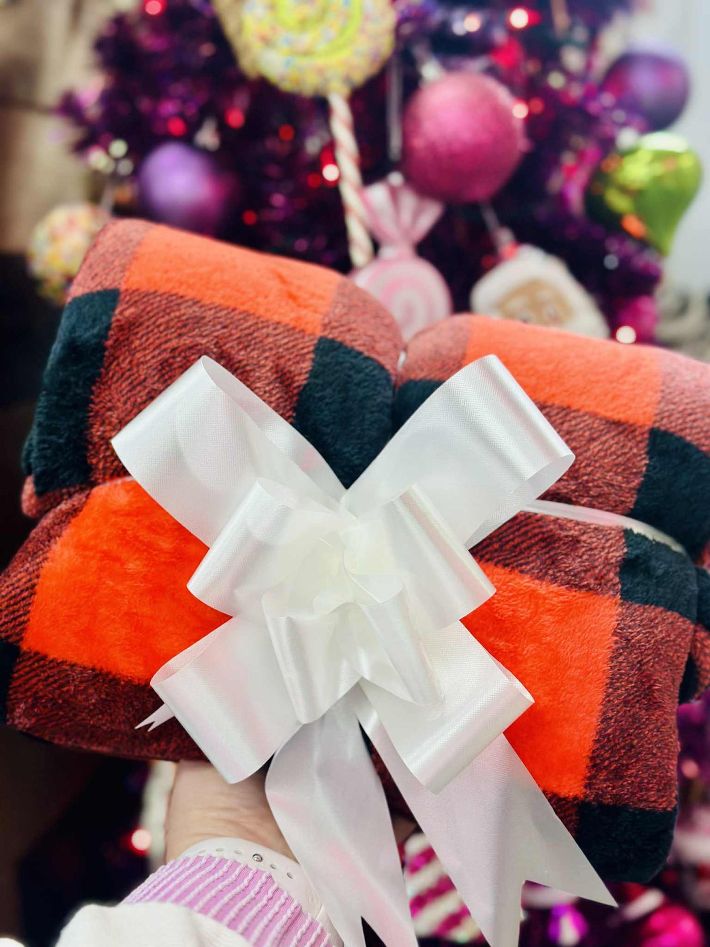 Cozy Cabin Buffalo Plaid Gift Blanket