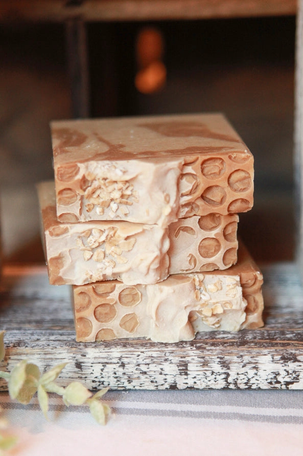Oatmeal, Goats Milk & Honey Soap