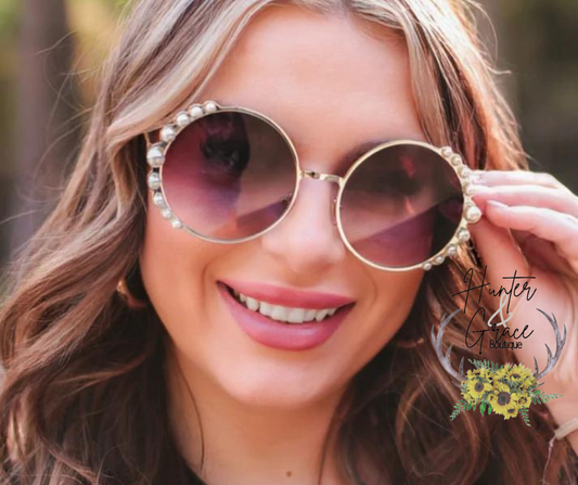 Fierce And Flirty Pearl Sunglasses - Gold/Black