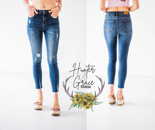 Mid-Rise Ankle Minimal Distressed Skinny Jean (REG & PLUS)