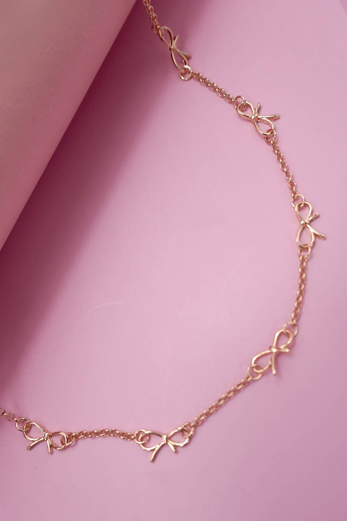 Cutout Bow Necklace